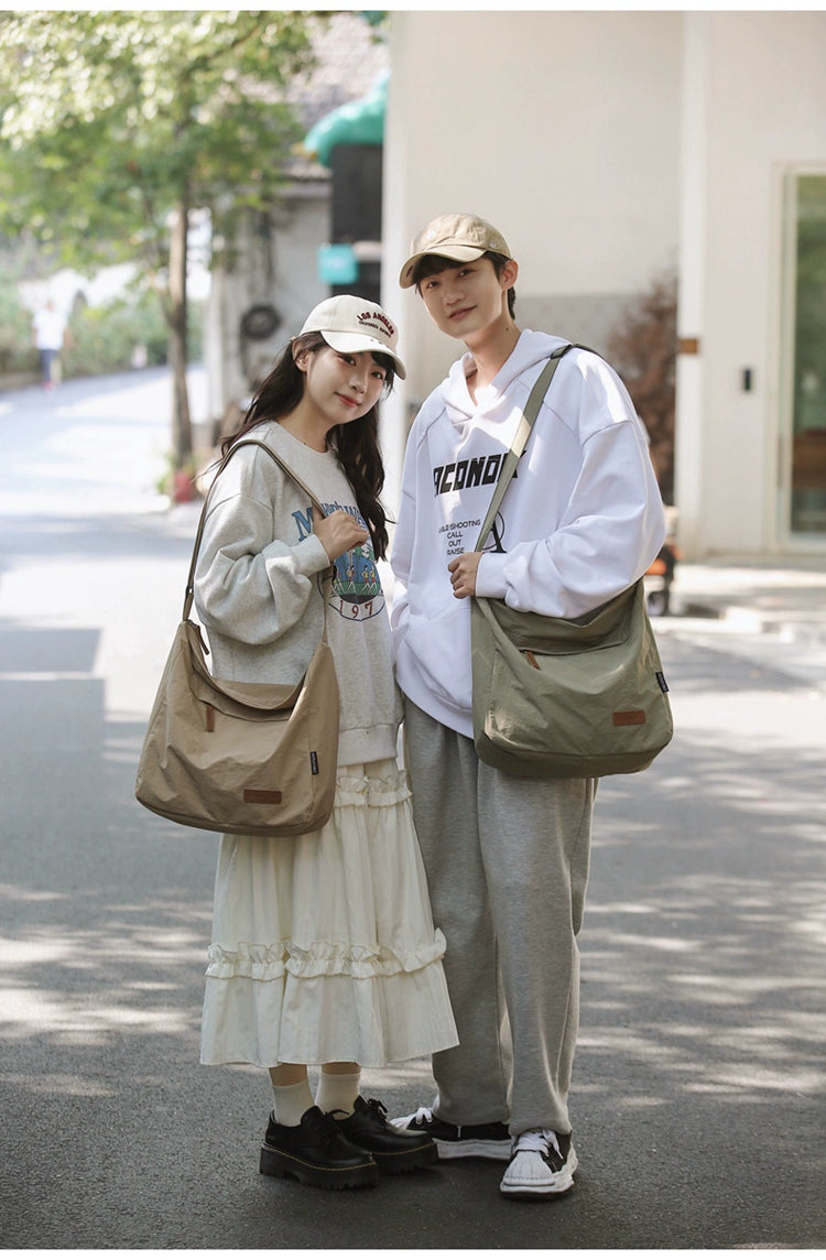 BOOM Large Capacity Water-Resistant Messenger Crossbody Bag-Black-Free Shipping Leatheretro