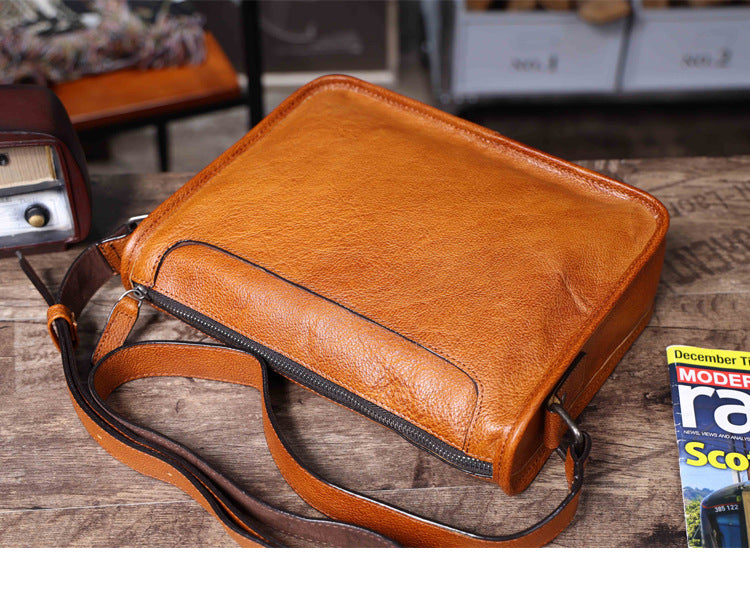 Men's Vintage Messenger Bag - Handmade Full-Grain Vegetable-Tanned Leather Messenger Bag-Messenger Bags-Coffee-Free Shipping Leatheretro