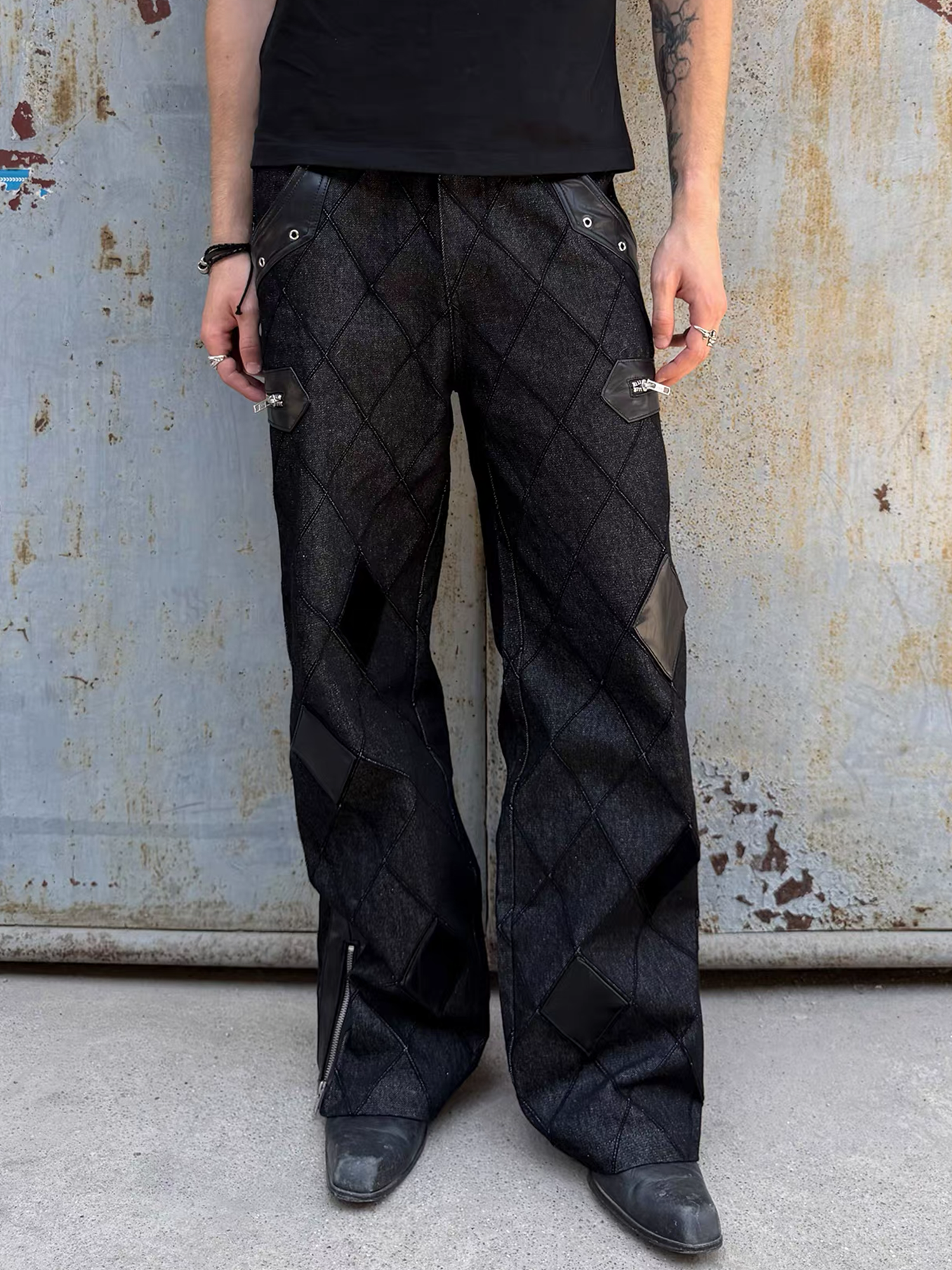 ESAIAS Diamond Faux Leather Patch Rivet Jeans-Jeans-S / 29" (Preorder)-Free Shipping Leatheretro