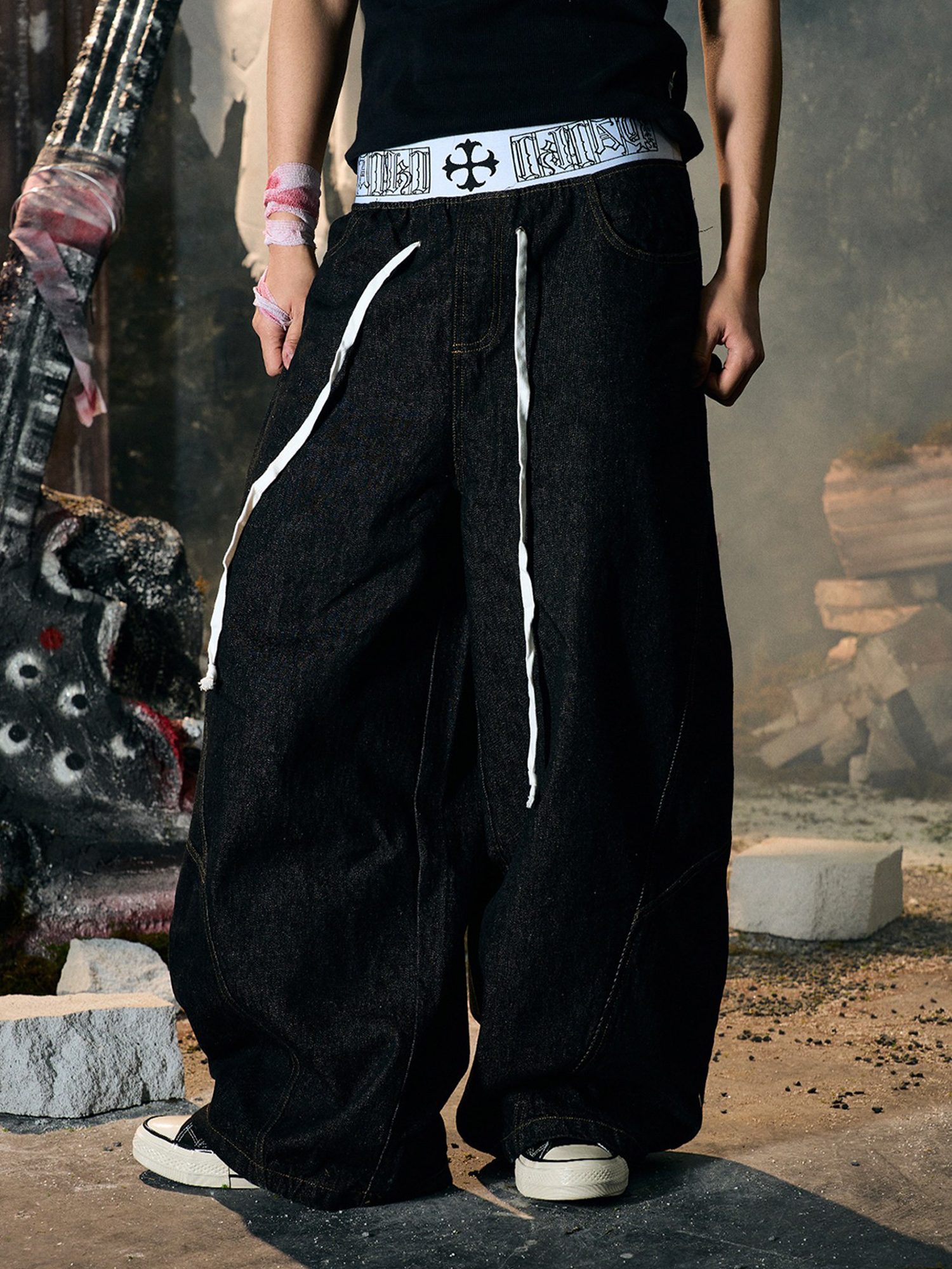 PAIKI Boxing Velvet Curved Wide-Leg Pants-Pants-S / 26"-Velvet-Free Shipping Leatheretro