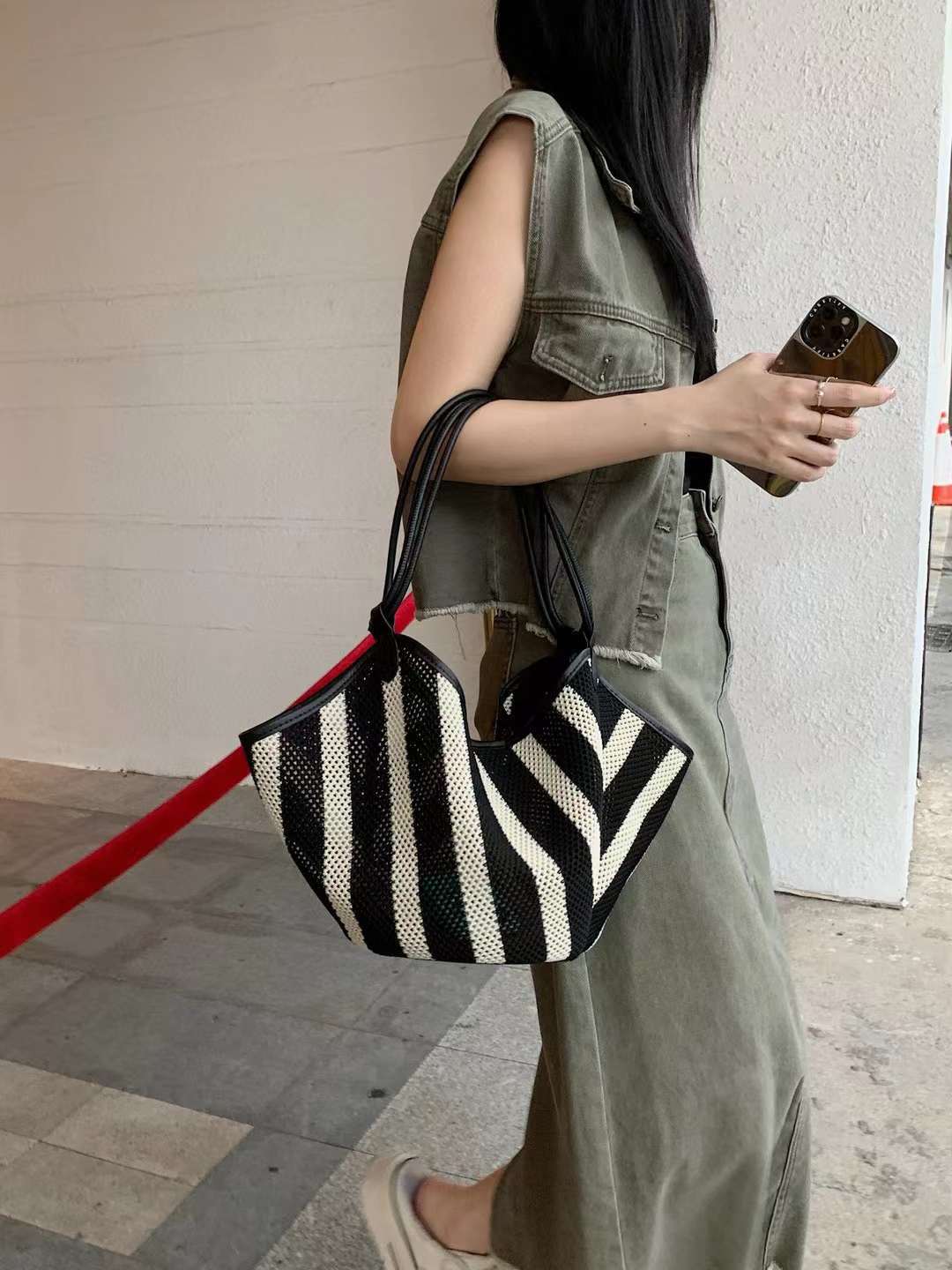 Summer Vacation Style – Large Straw Tote Bag, Boho Chic Shoulder Bag-Black/White-17-19-17 cm-Free Shipping Leatheretro