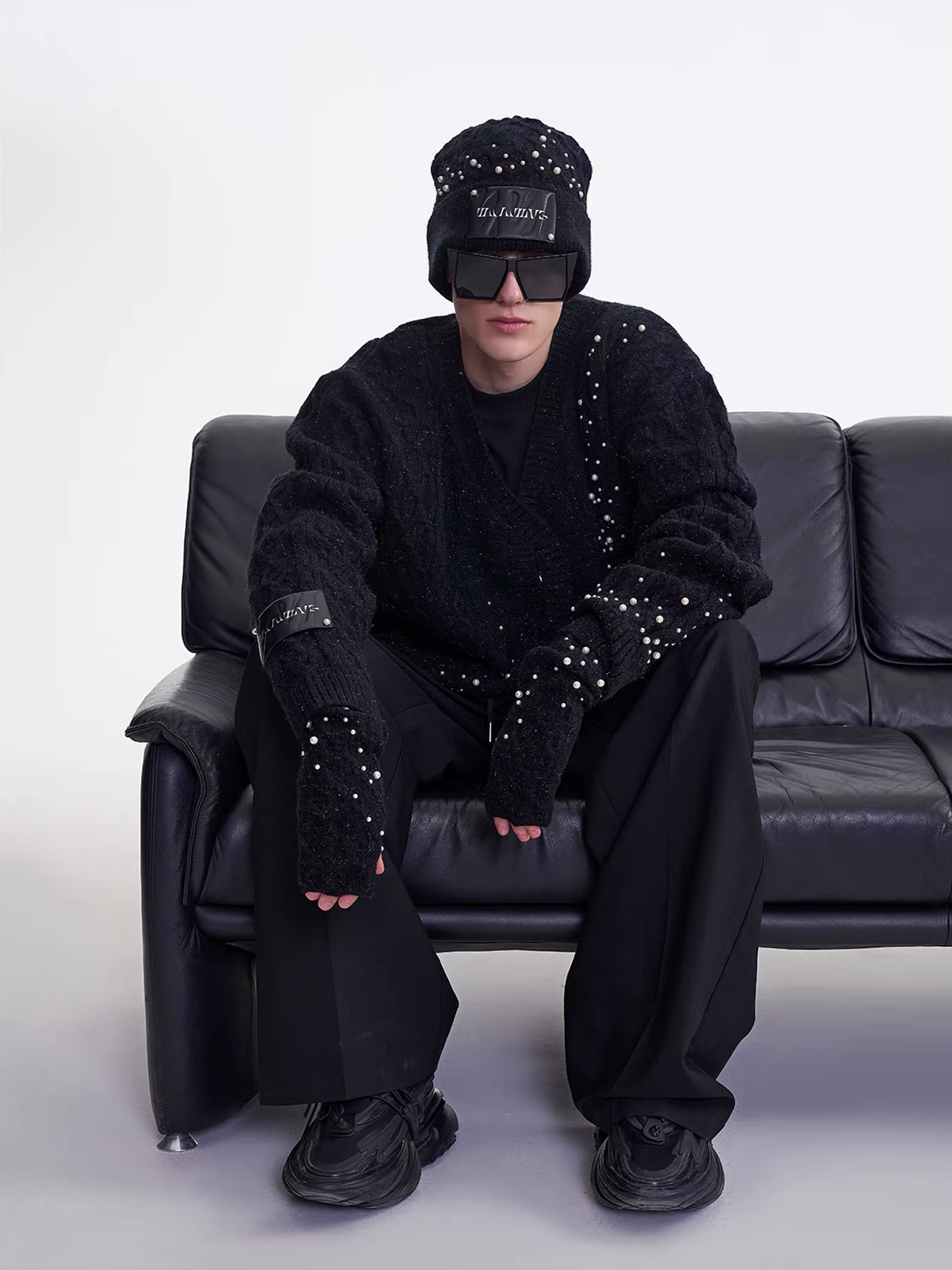 TIWILLTANG Pearl-Embellished Cable Knit Cardigan