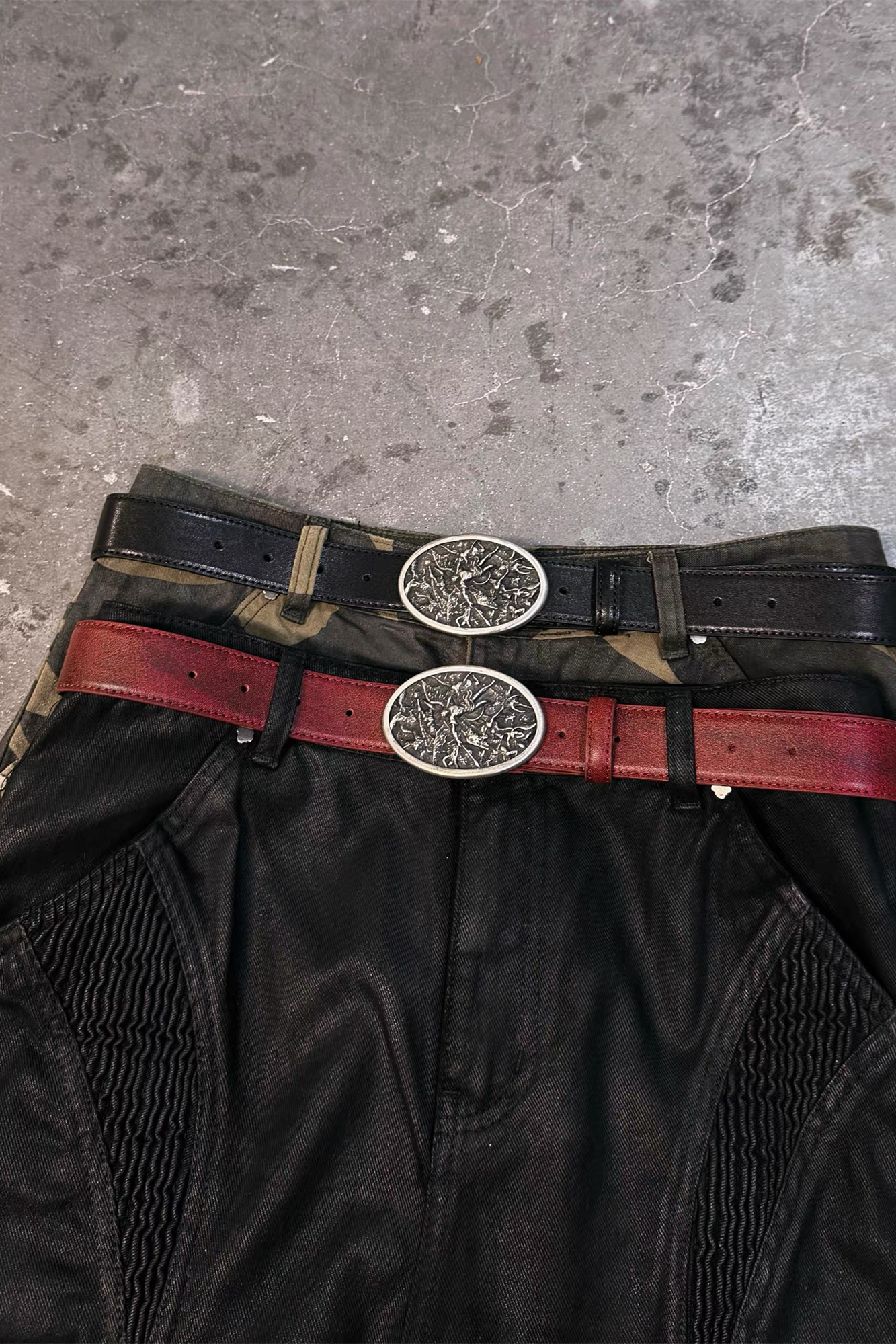 UNDERWATER Lucifer Buckle Calf Leather Belt-Accessories-One Size-Black-Free Shipping Leatheretro
