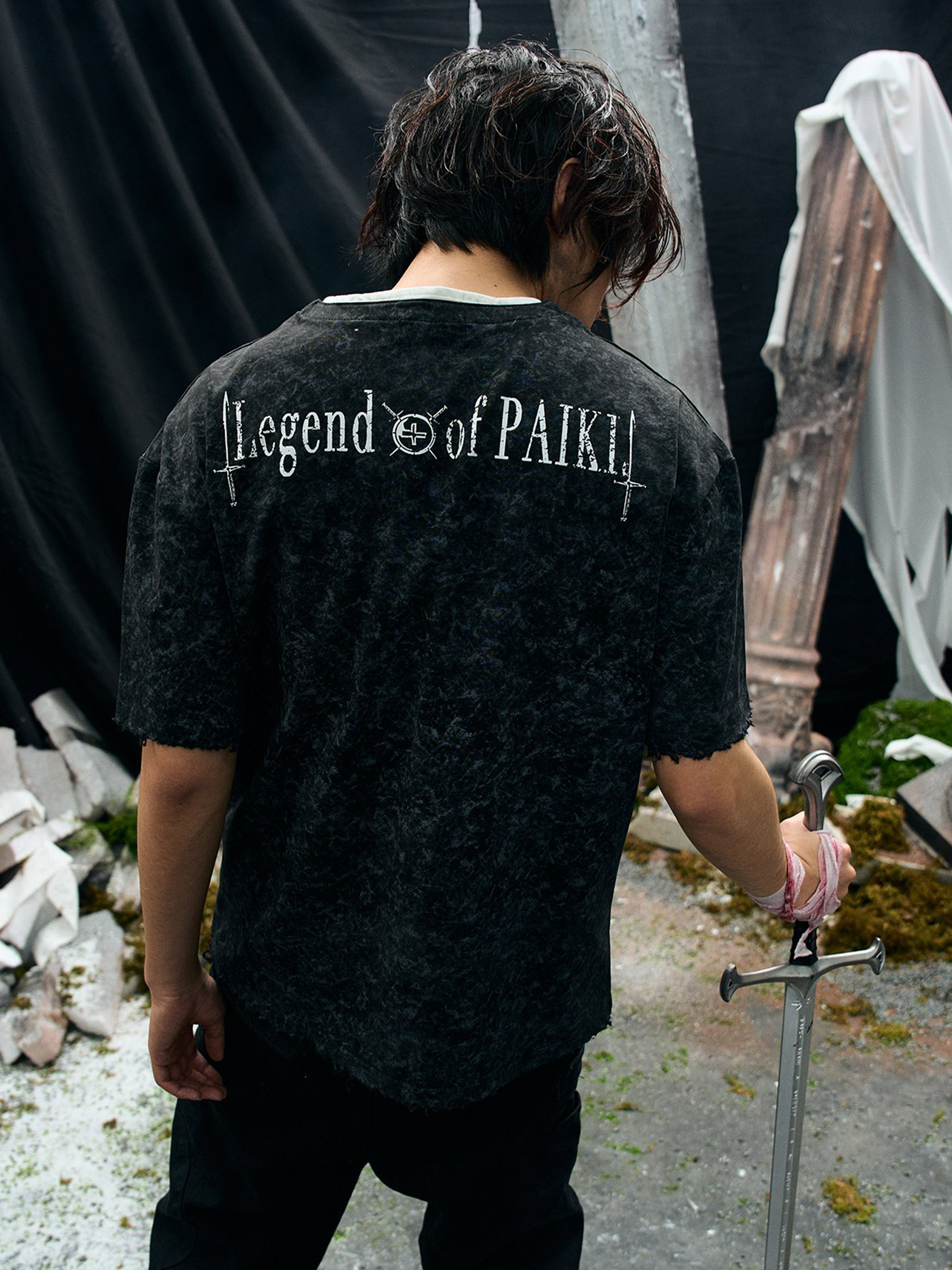 PAIKI Castle Graphic Henley Layered Tee-T Shirt-S-Black-Free Shipping Leatheretro