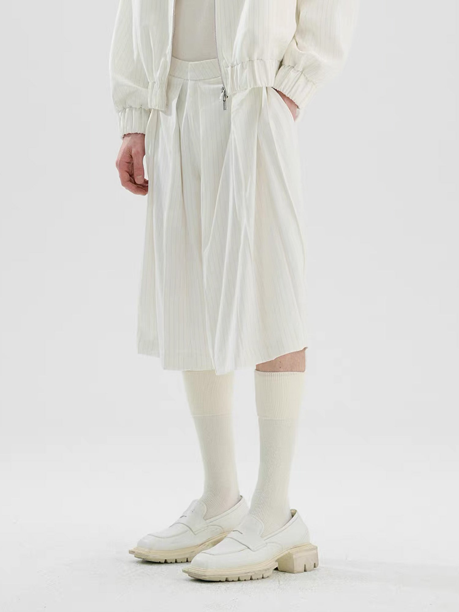 TIWILLTANG Pleated Pinstripe Skirt Shorts Pink/White-Shorts-S-White-Free Shipping Leatheretro