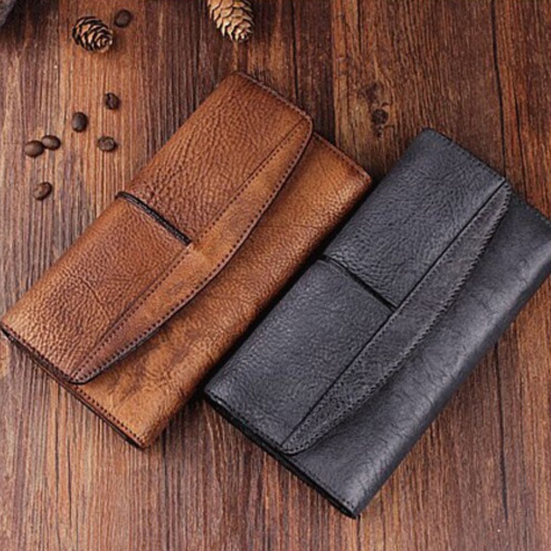 Vintage Leather Wallet: Short Slim Unisex Design for Men and Women-Wallets & Money Clips-Auburn-Free Shipping Leatheretro