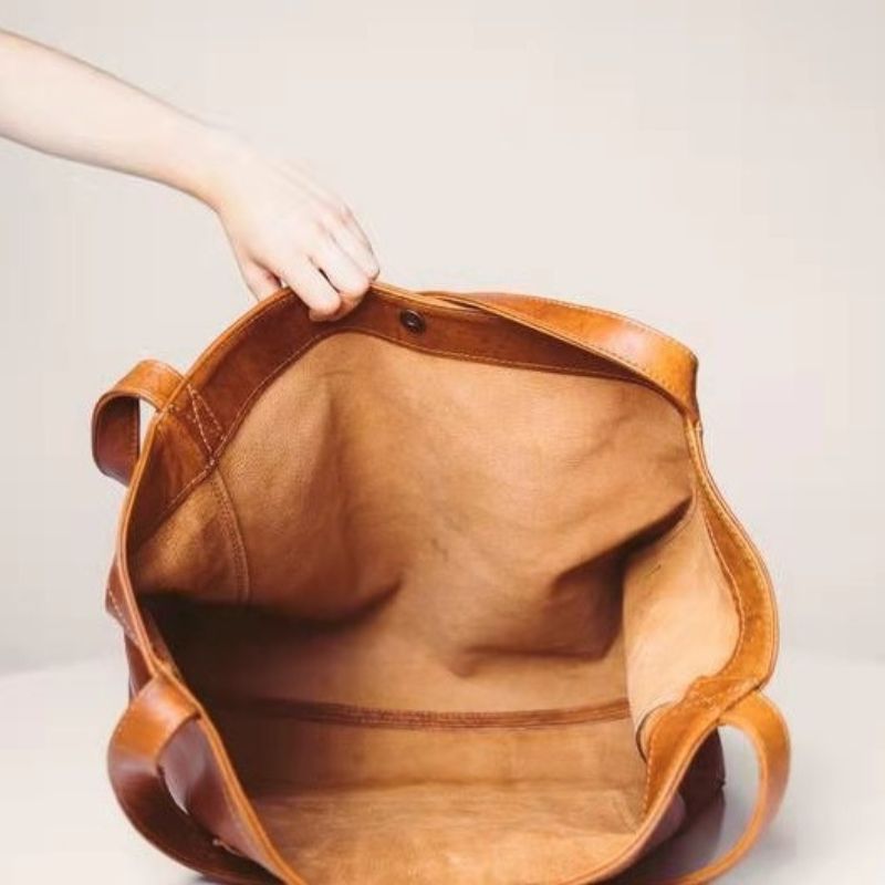 Vintage Oil Wax Leather Large Capacity Tote Bag for Women-Tote Bag-Brown-Free Shipping Leatheretro