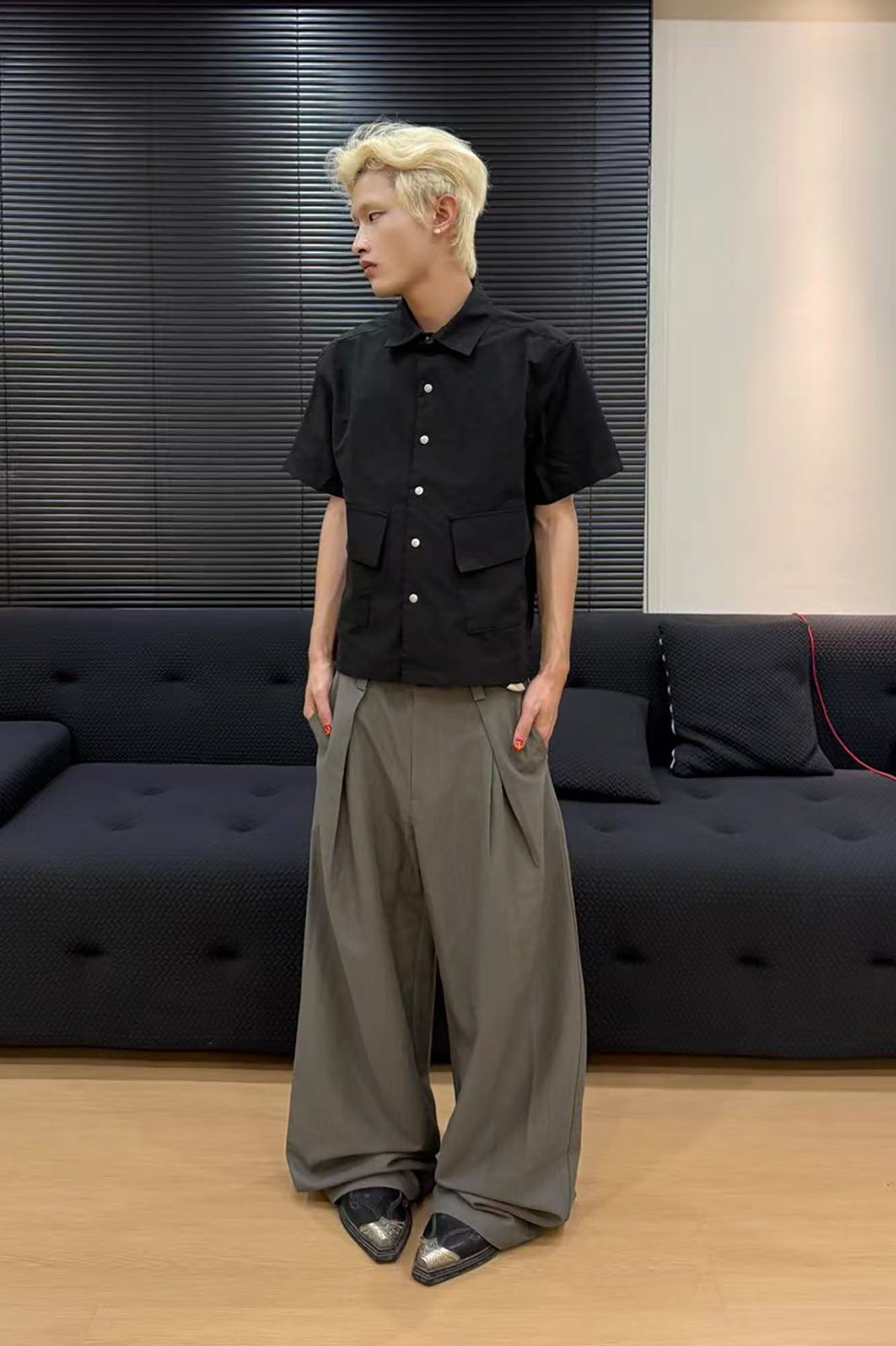 OKAYTHXBYE Pleated Shadow-Stripe Oversized Pants-Pants-S-Gray-Free Shipping Leatheretro