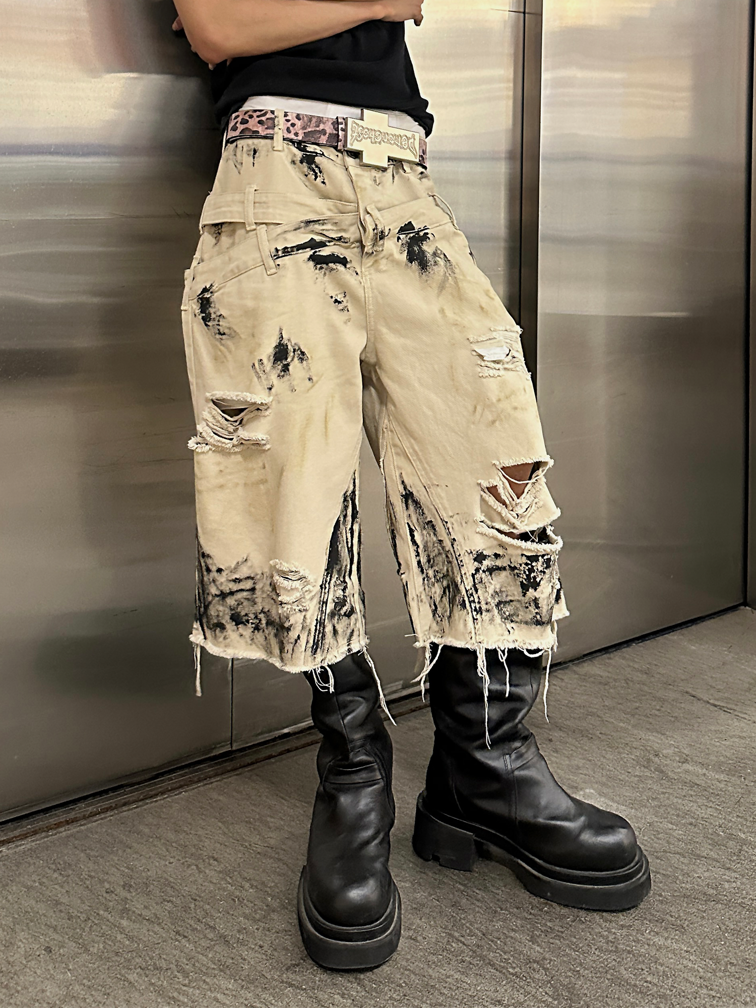 TH4SWE Painted Waxed Panel Raw-Edge Shorts-Shorts-S-Free Shipping Leatheretro