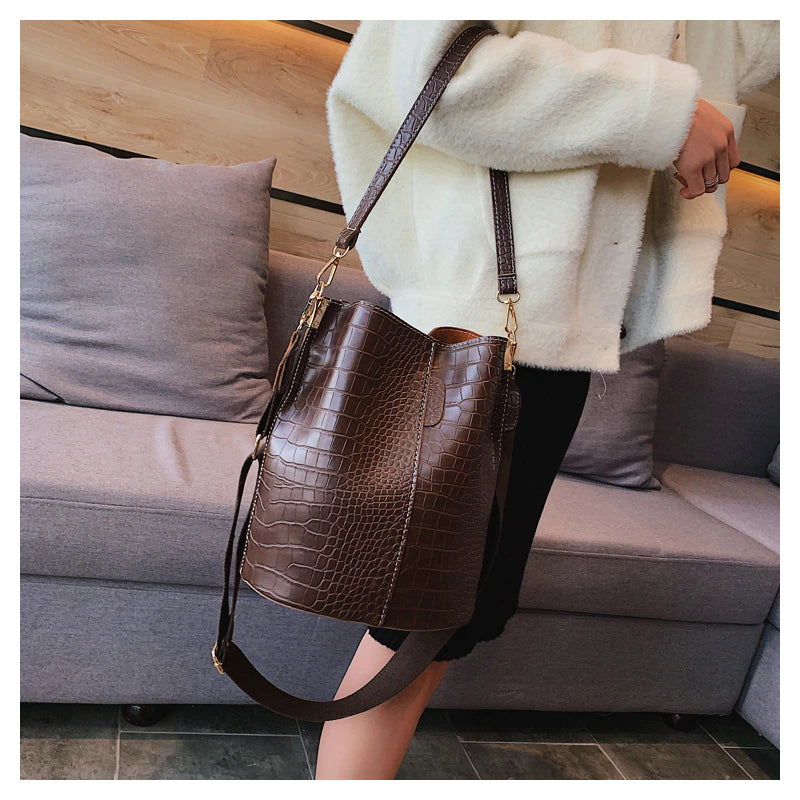 Women Shoulder Crocodile Crossbody Bag-Handbags-Auburn-Free Shipping Leatheretro