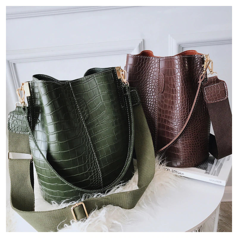 Women Shoulder Crocodile Crossbody Bag-Handbags-Auburn-Free Shipping Leatheretro