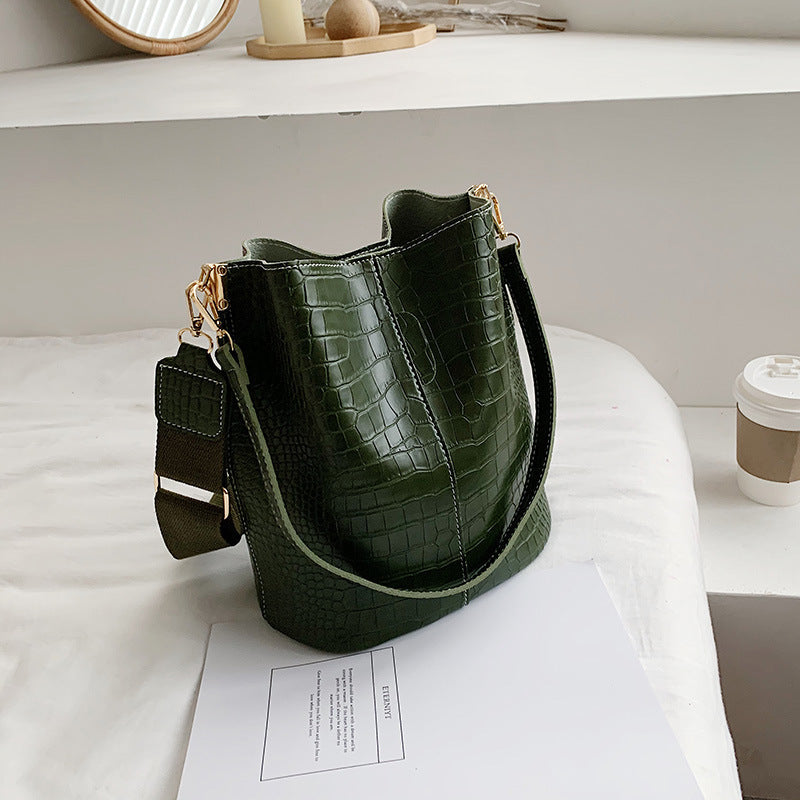 Women Shoulder Crocodile Crossbody Bag-Handbags-Auburn-Free Shipping Leatheretro