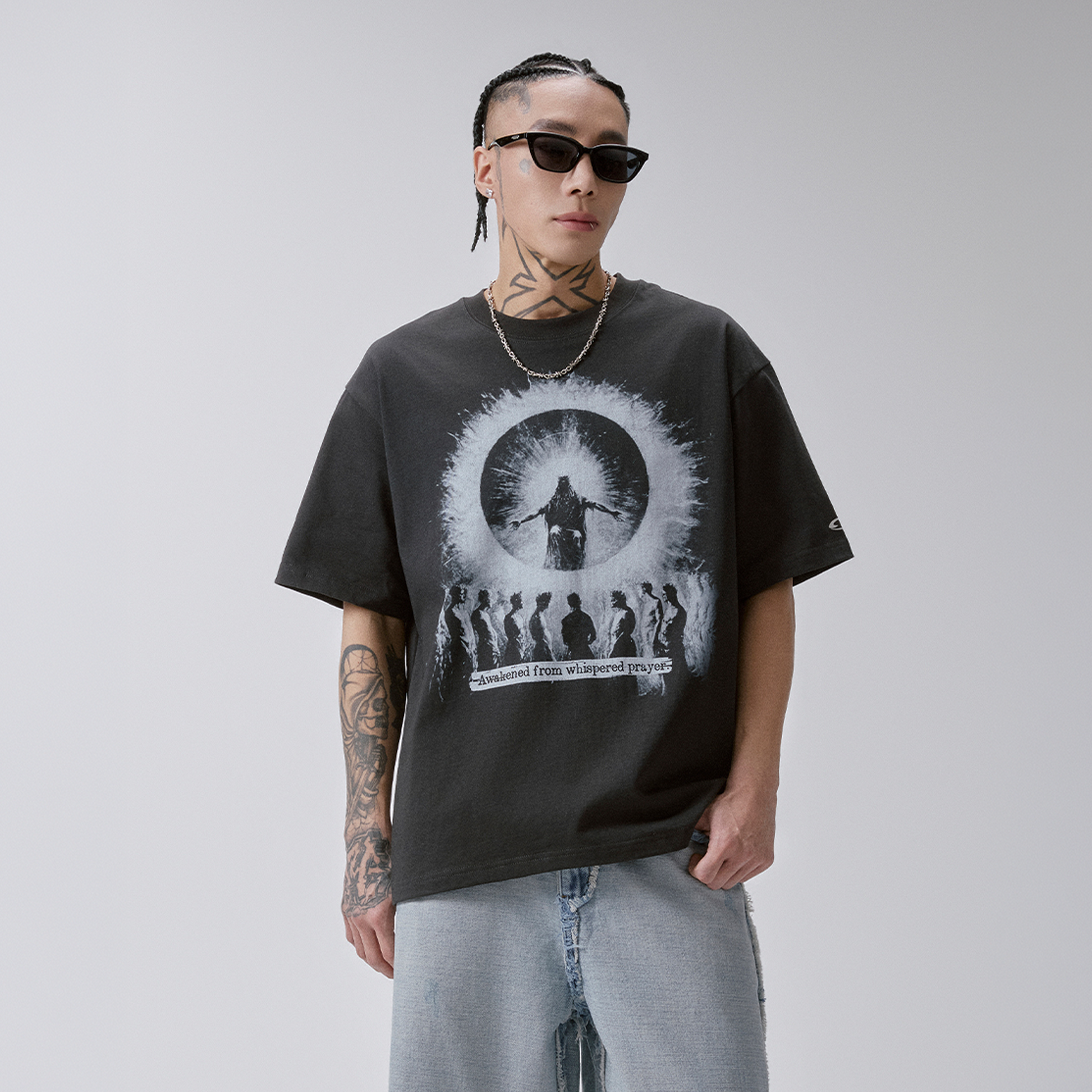 F2CE Oversized Prayer Silhouette Graphic T-Shirt-T Shirt-S-Free Shipping Leatheretro