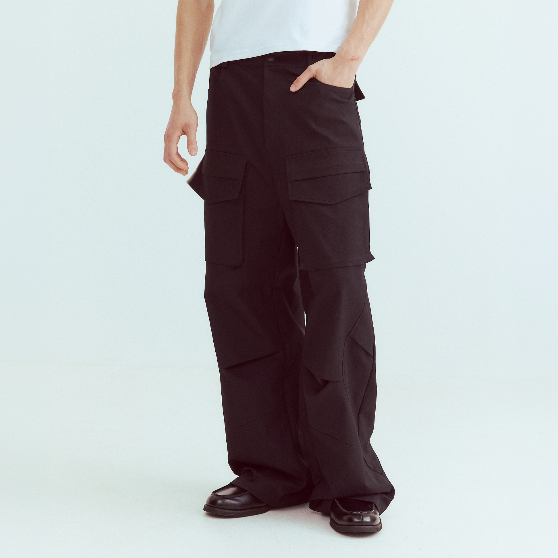 KADAKADA Paneled Wide-Leg Cargo Pants-Pants-M (Preorder)-Black-Free Shipping Leatheretro