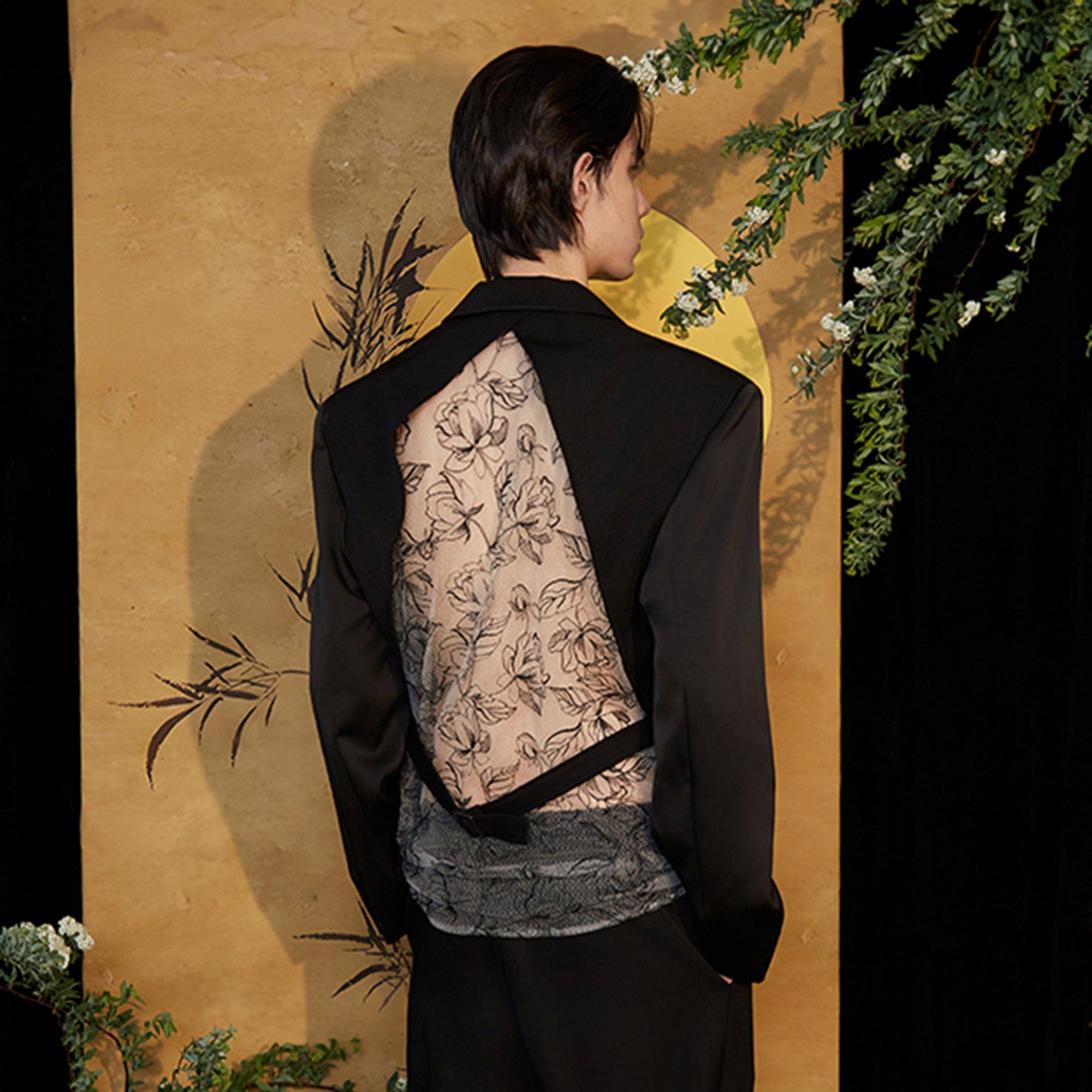 JIECHI Sheer Lace Panel Backless V-Neck Blazer-Jacket-M-Free Shipping Leatheretro
