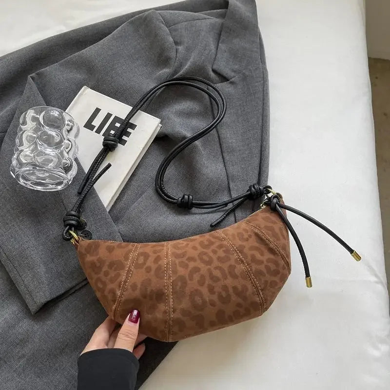 Dumpling-shaped Croissant Shoulder Bag - Texture Versatile Velvet Zipper Handbag-Shoulder Bag-Brown-Free Shipping Leatheretro