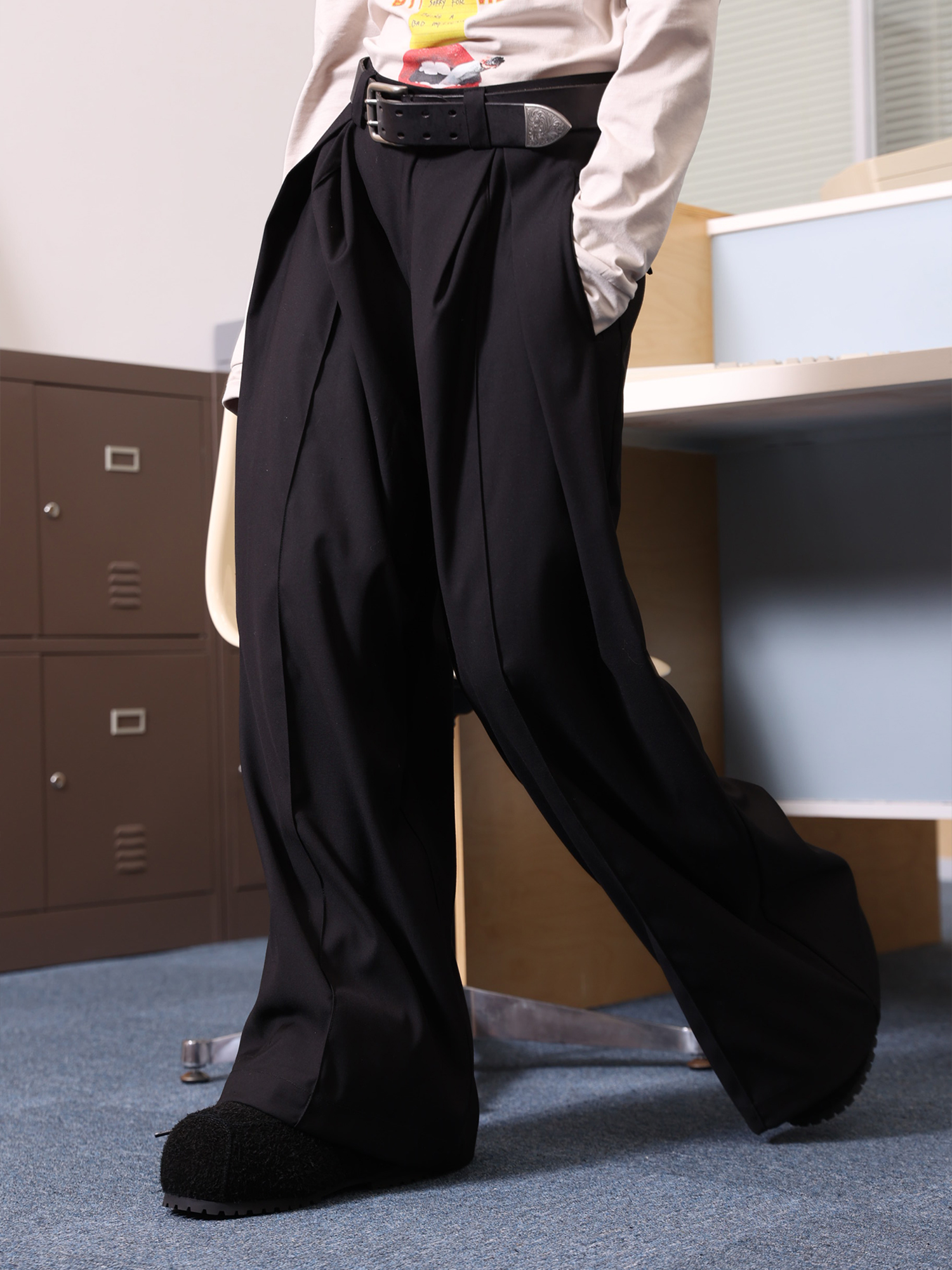 ERROR CODE ROBOT Essential Pleated Wide-Leg Trousers-Pants-S-Black-Free Shipping Leatheretro