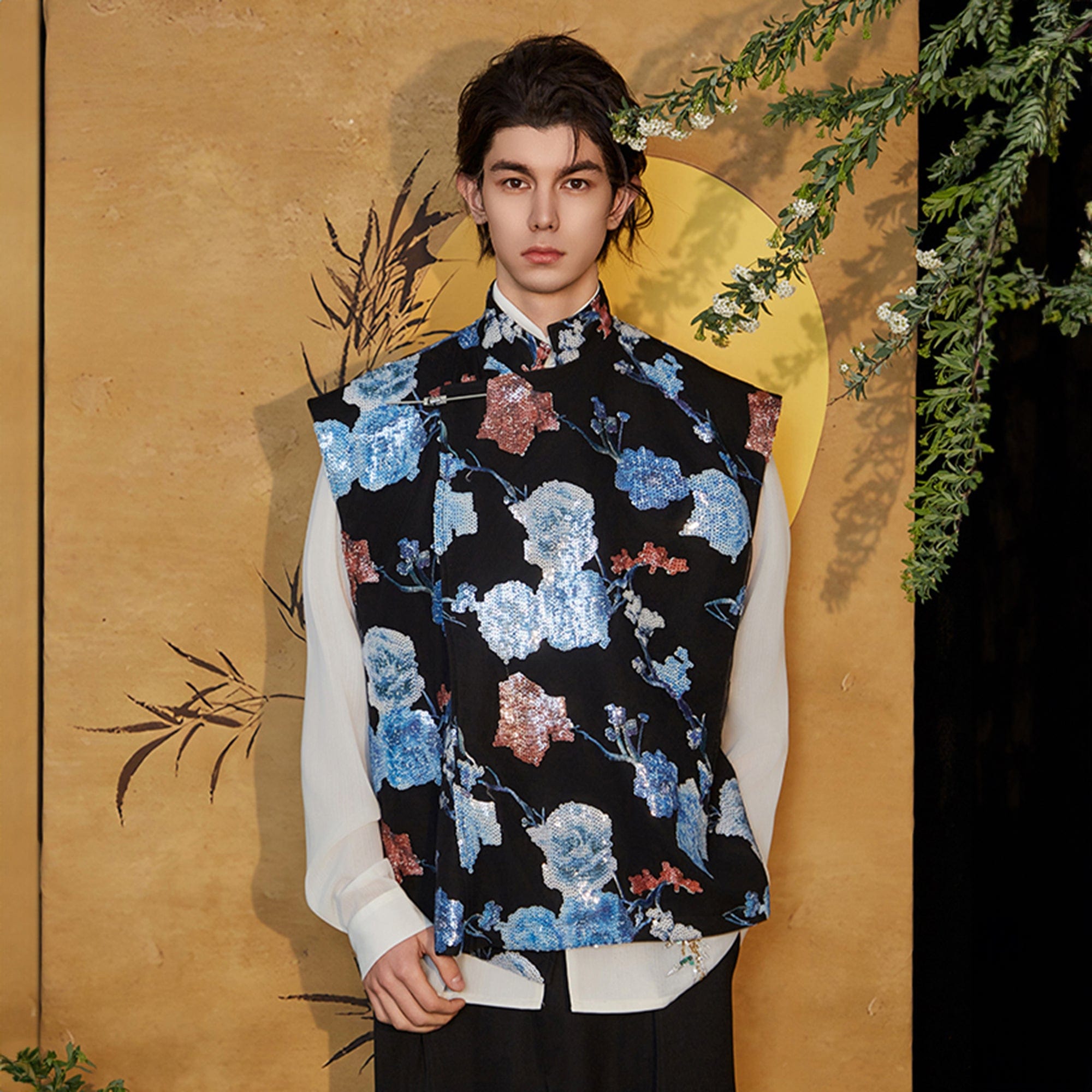 JIECHI Sequin Floral Embroidered Mandarin Collar Vest-Vest-M-Free Shipping Leatheretro