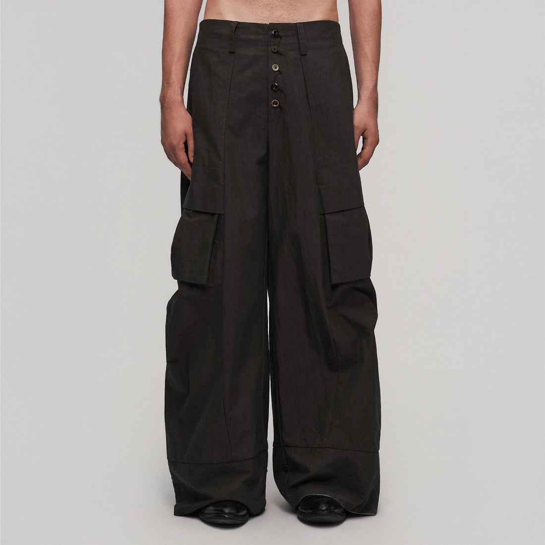 ILNya Nieternite Nifutur Pleated Big-Pocket Wide-Leg Cargo Pants-Pants-S (0)(Preorder)-Free Shipping Leatheretro