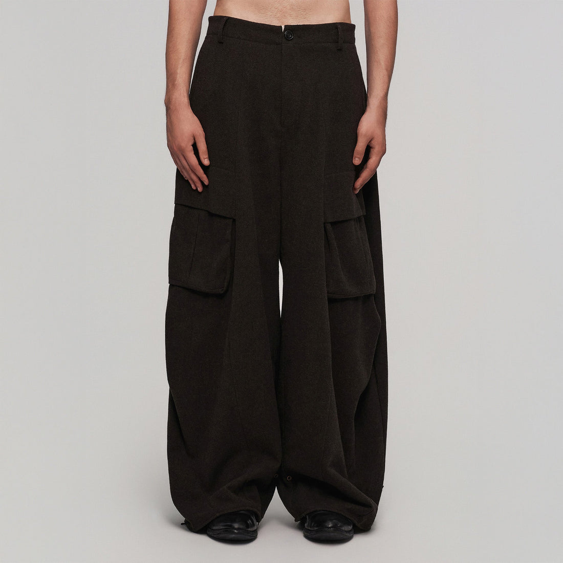 ILNya Nieternite Nifutur Minimal Wool-Blend Big-Pocket Wide-Leg Pants-Pants-S (0)(Preorder)-Free Shipping Leatheretro