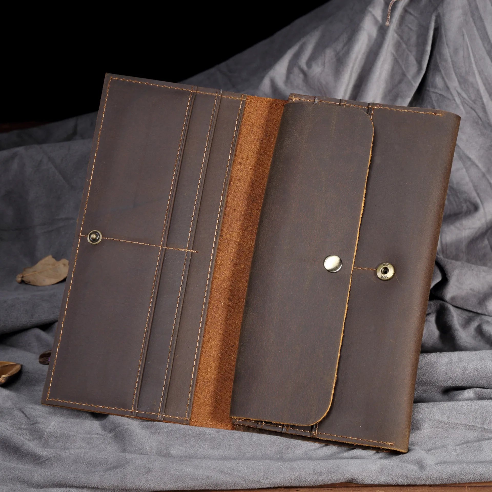 Men's Vintage Pull-Up Leather Long Wallet - Large Capacity Cowhide Clutch-Wallets & Money Clips-Reddish Brown-Free Shipping Leatheretro