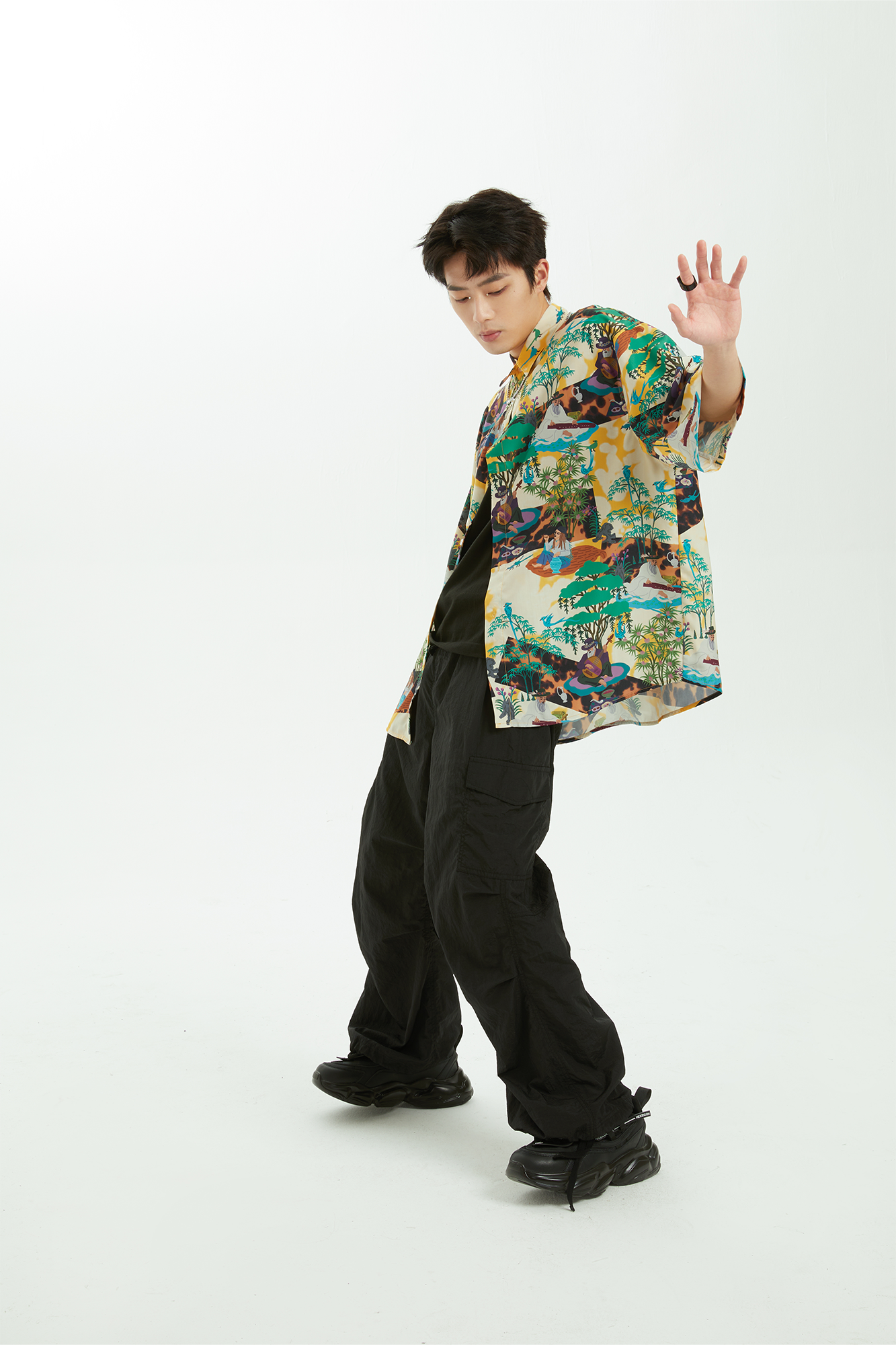 MASH UP ASIA Contrast Full-Print Half Shirt-Half shirt-M-Free Shipping Leatheretro