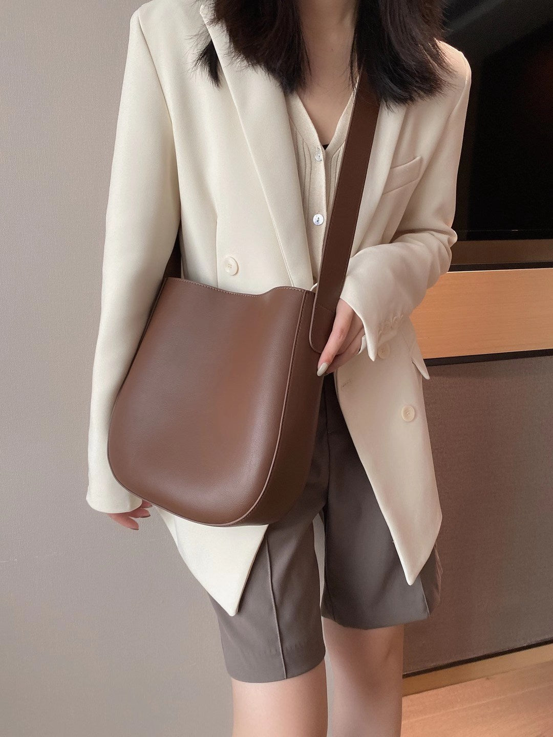 Women Leather Buckle Tote Handbag W9753-Leather Women Bags-Khaki-Free Shipping Leatheretro