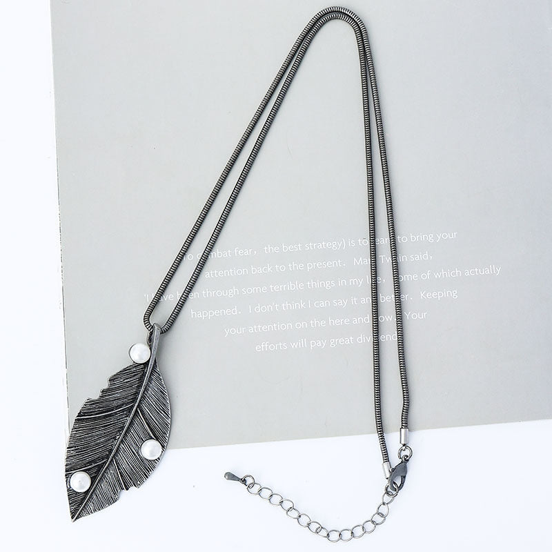 Women Leaf Design Pearl Long Sweater Chains-Chains-The same as picture-Free Shipping Leatheretro