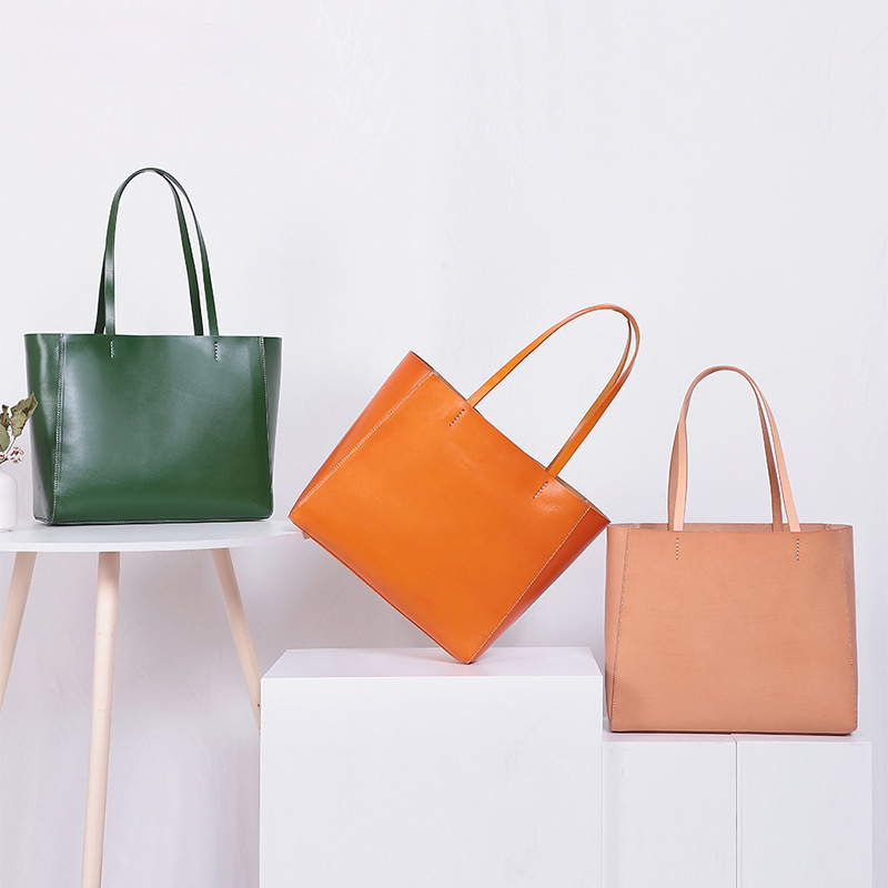 Women Leather Big Capacity Tote Handbag W8753-Leather Women Bags-Brwon-Free Shipping Leatheretro